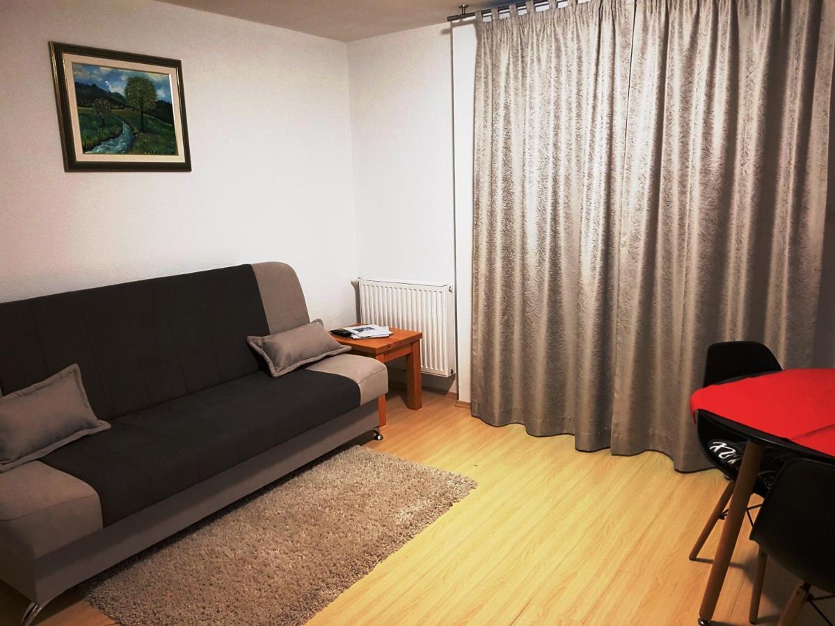 Apartments Sanja Rakovica Luaran gambar