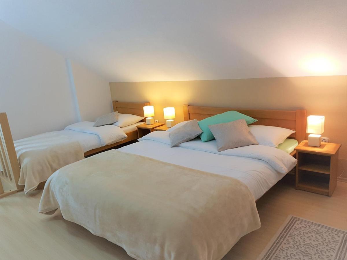 Apartments Sanja Rakovica Luaran gambar