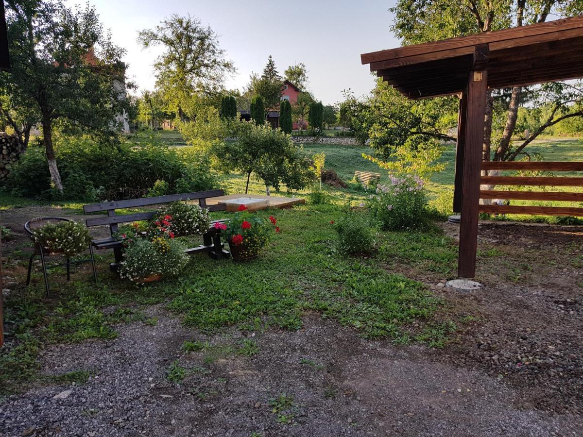 Apartments Sanja Rakovica Luaran gambar