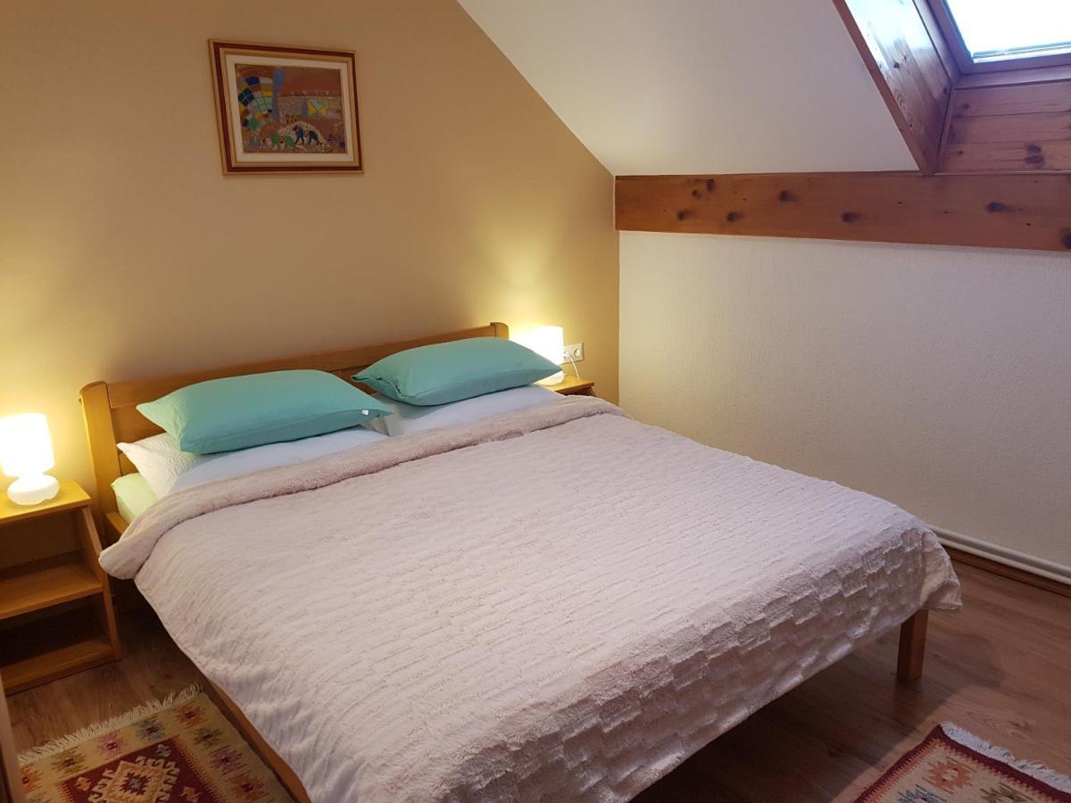 Apartments Sanja Rakovica Luaran gambar