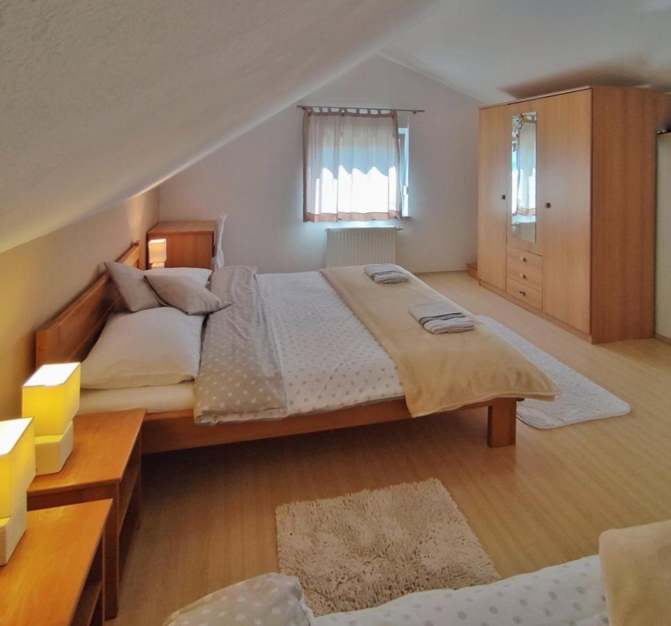 Apartments Sanja Rakovica Luaran gambar