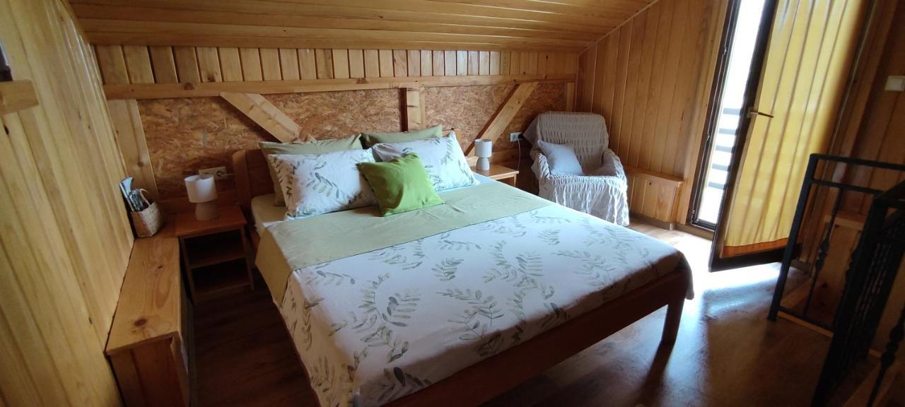 Apartments Sanja Rakovica Luaran gambar