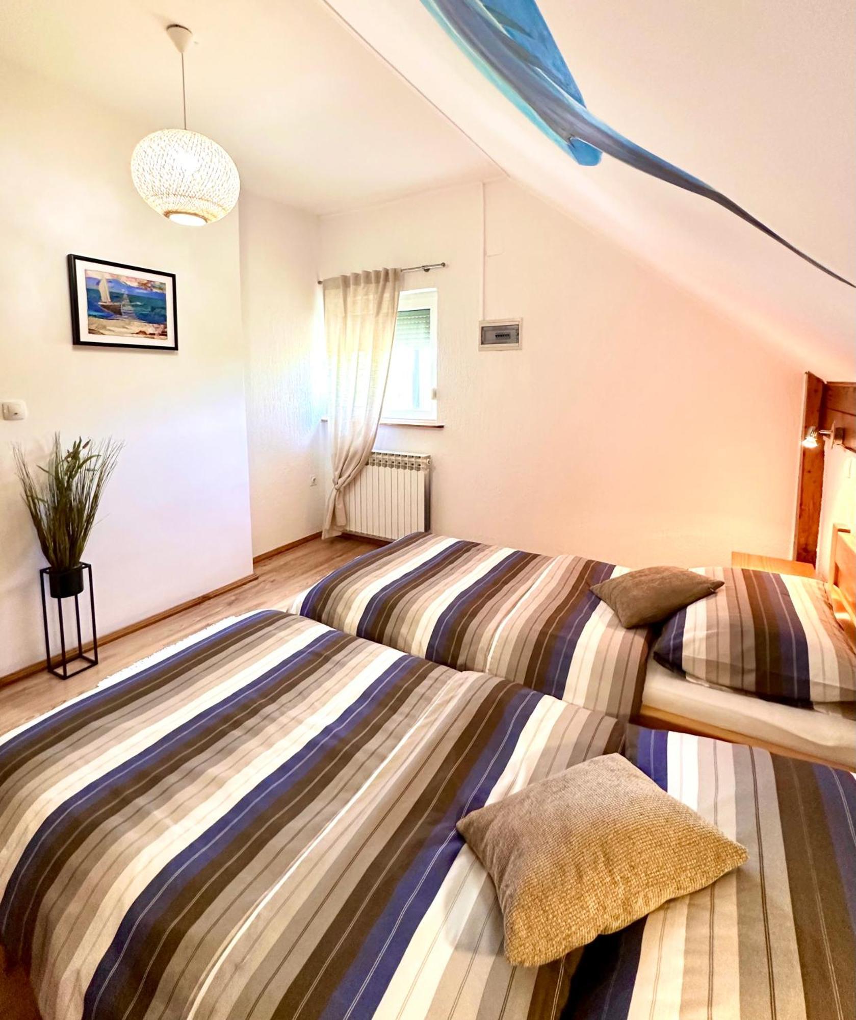 Apartments Sanja Rakovica Luaran gambar