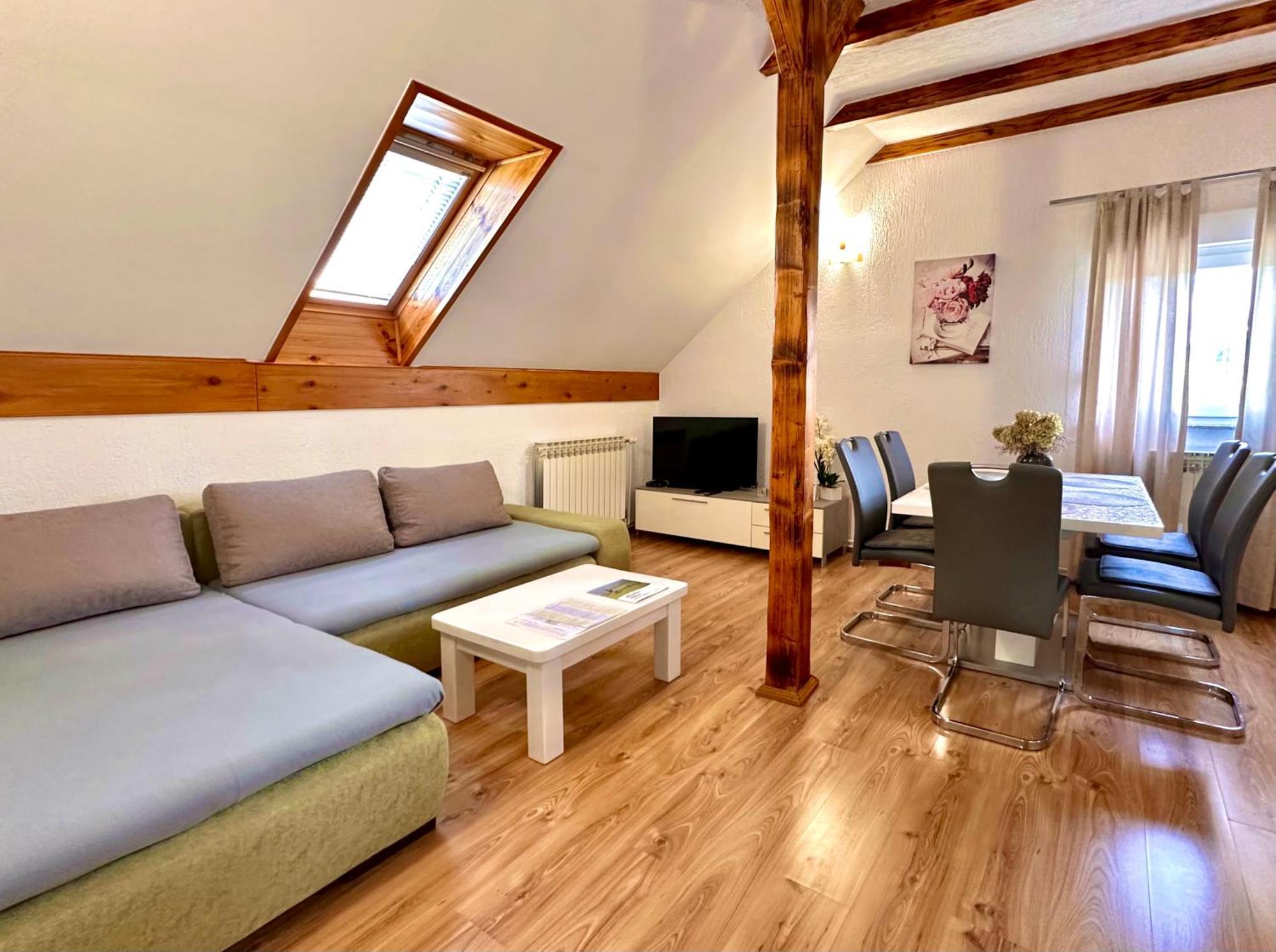 Apartments Sanja Rakovica Luaran gambar