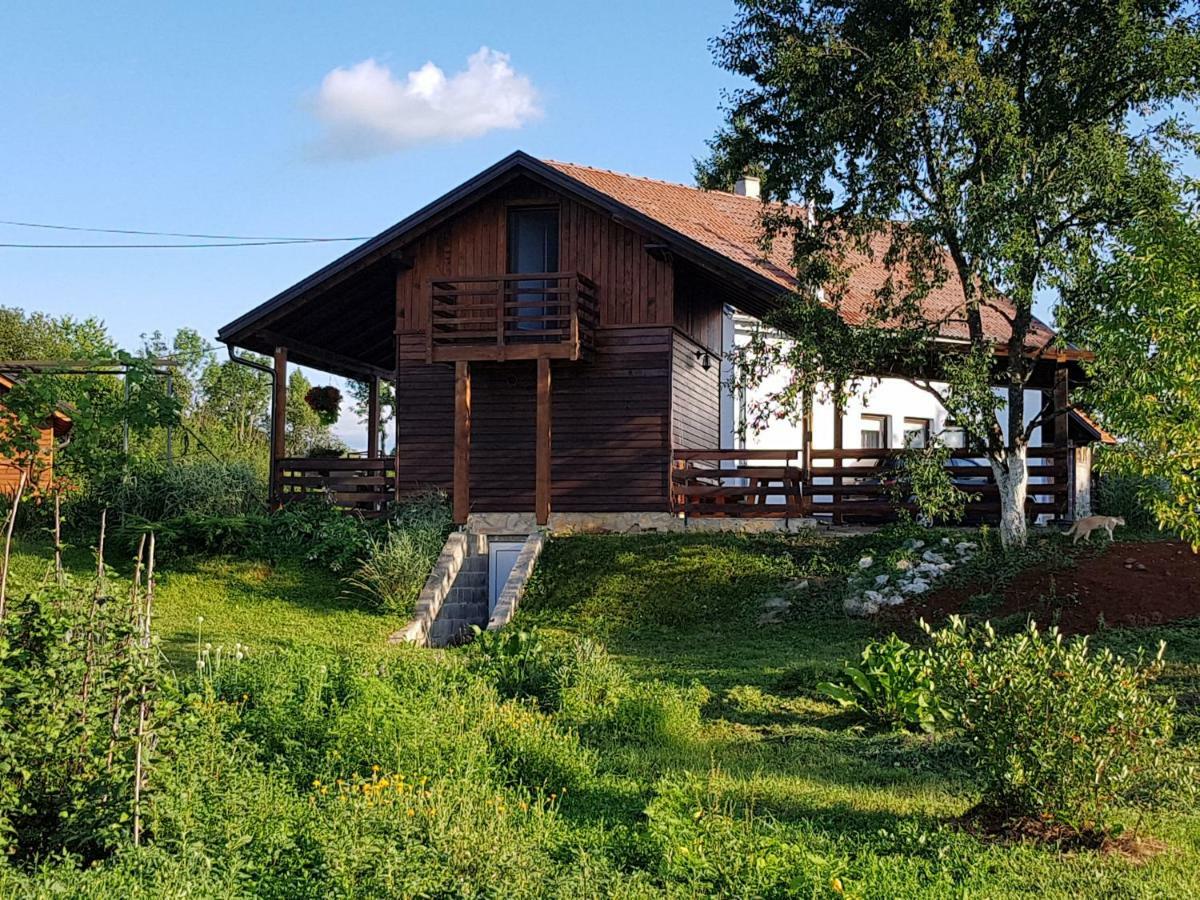 Apartments Sanja Rakovica Luaran gambar