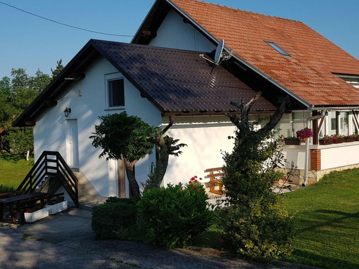 Apartments Sanja Rakovica Luaran gambar